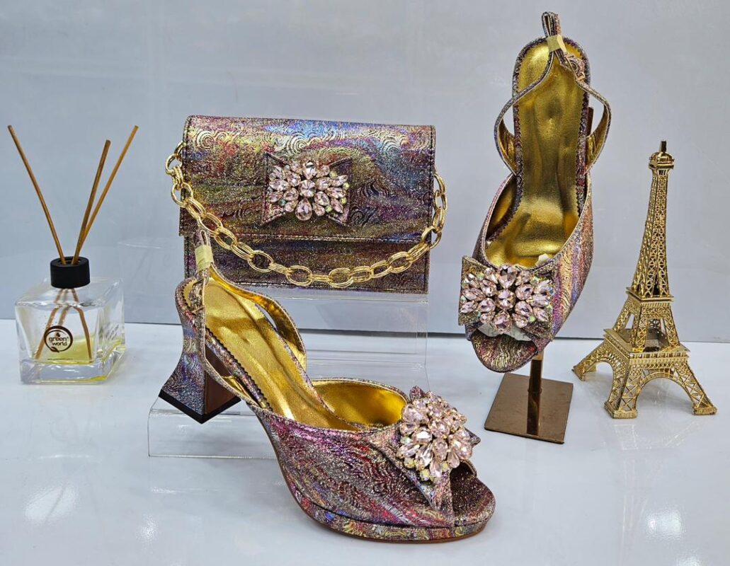 High fashion ladies bridal sandals and bag design(matching)